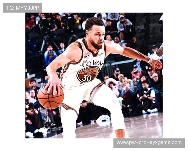 库里外线冷箭命中，勇士外线火力炸裂